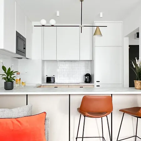 Gustowny Apartament Przy Metrze Warszawa Zewnętrze zdjęcie