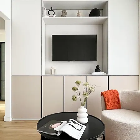 Gustowny Apartament Przy Metrze Warszawa Zewnętrze zdjęcie