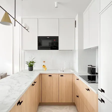 Gustowny Apartament Przy Metrze Warszawa Zewnętrze zdjęcie